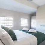 Charming 1 Bedroom Apartment In Central Liverpool